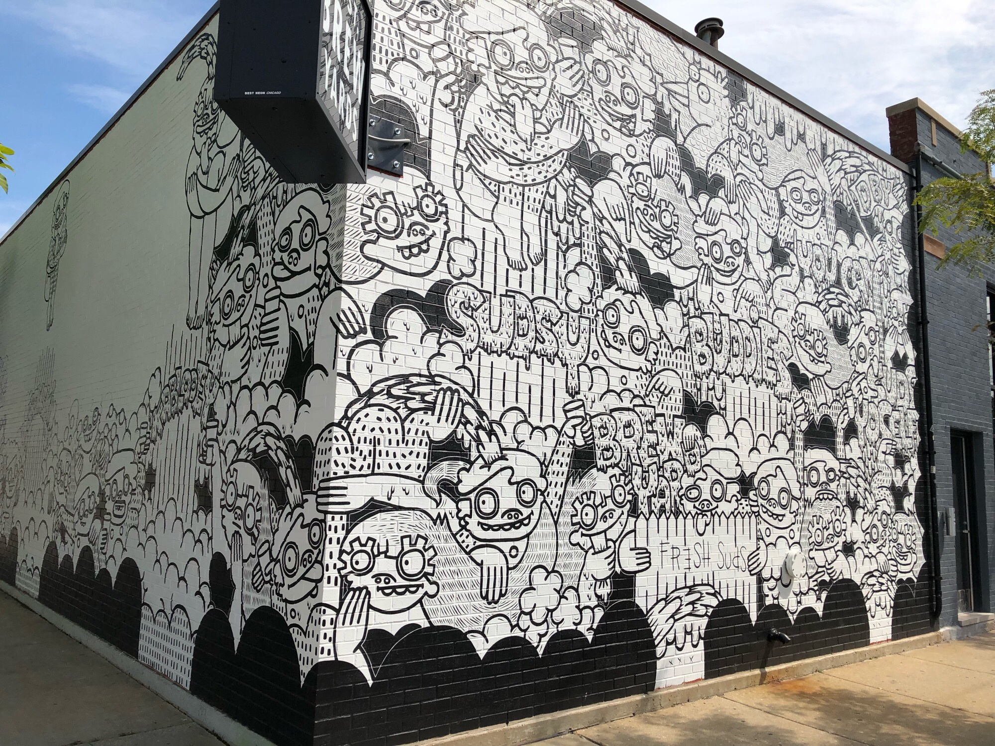 mural in Chicago by artist Lauren Asta.