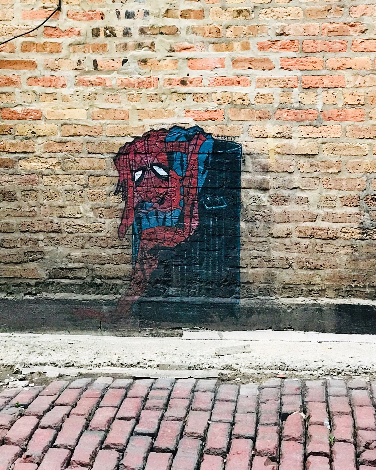mural in Chicago by artist E.LEE. Tagged: Spider-Man