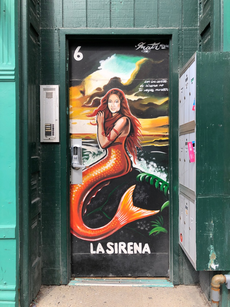 mural in Chicago by artist Matr. Tagged: Loteria