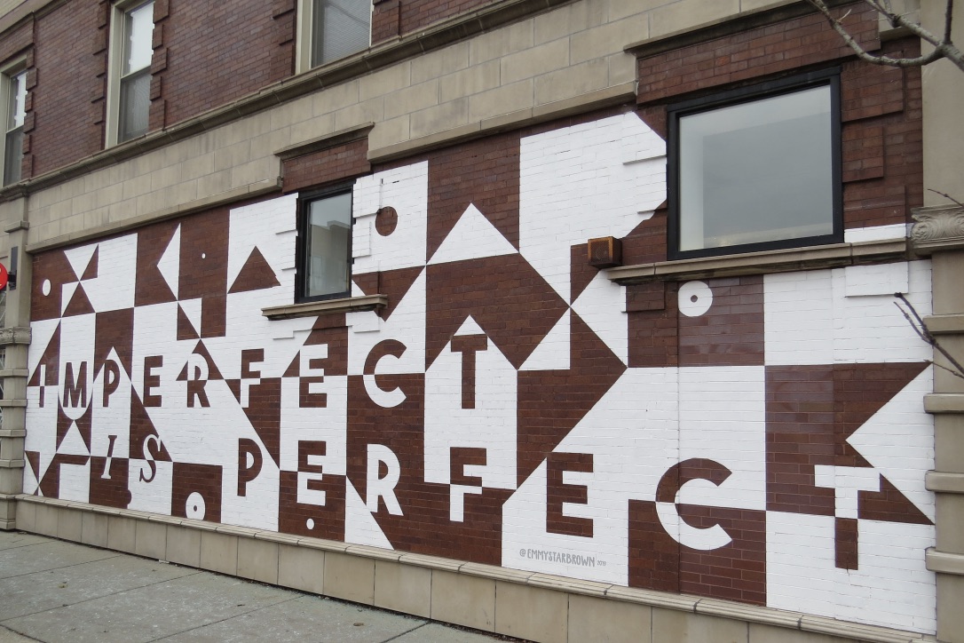 mural in Chicago by artist Emmy Star Brown.