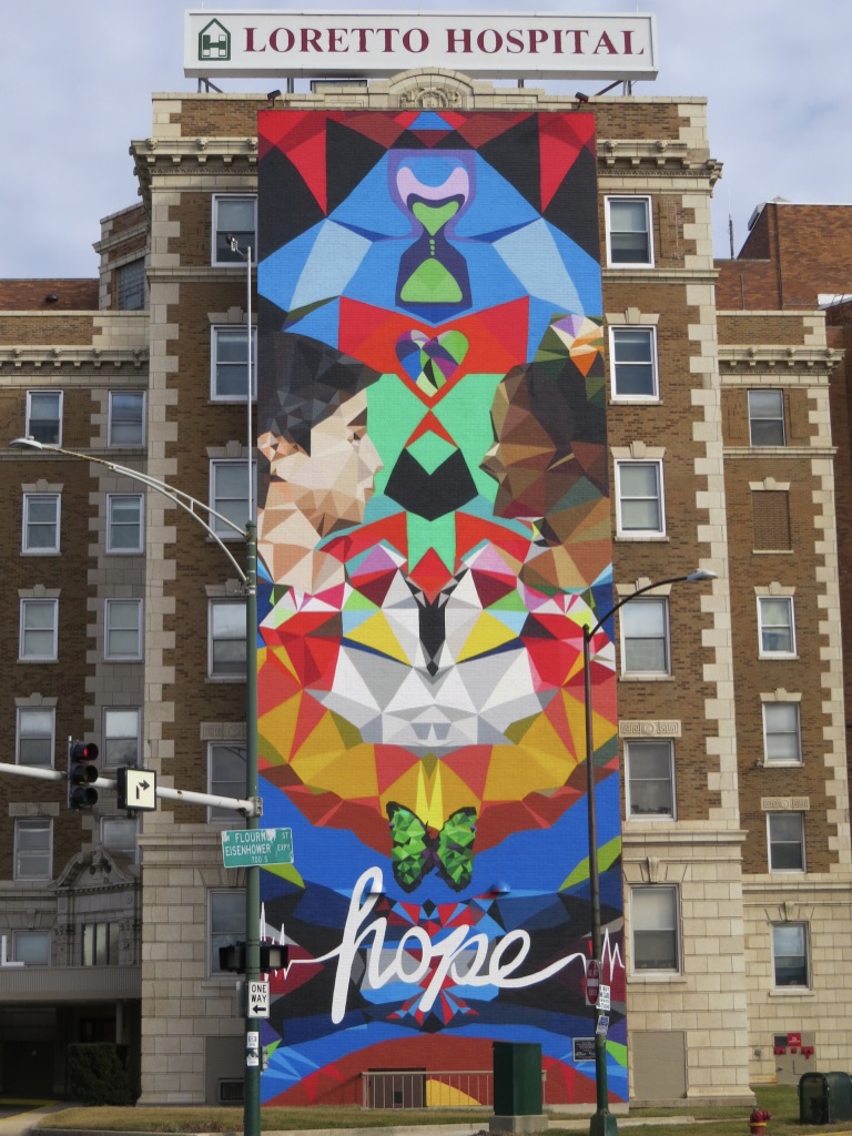 mural in Chicago by artist Mauricio Ramirez.