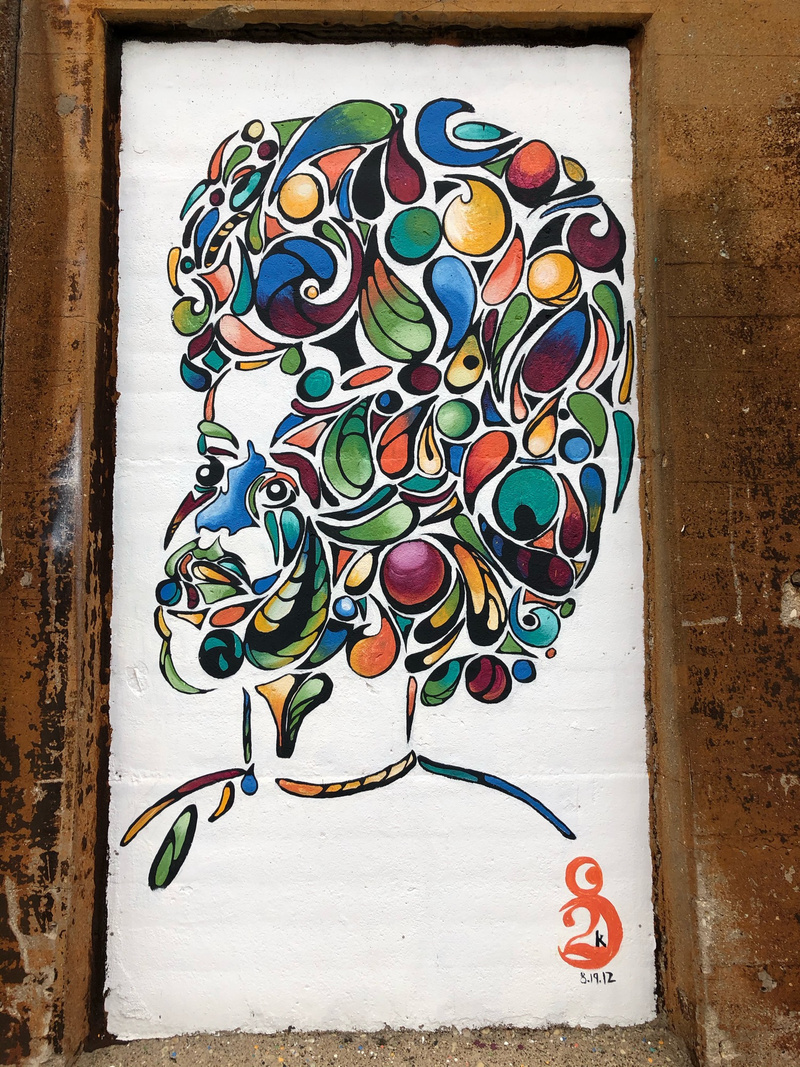 mural in Oak Park by artist unknown.