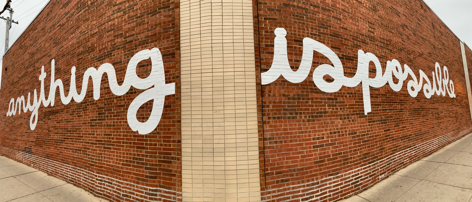 mural in Chicago by artist Matthew Hoffman.