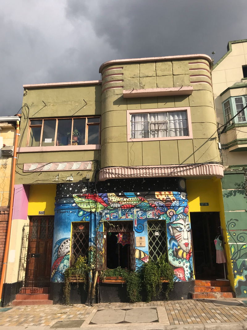 mural in Bogotá by artist unknown.