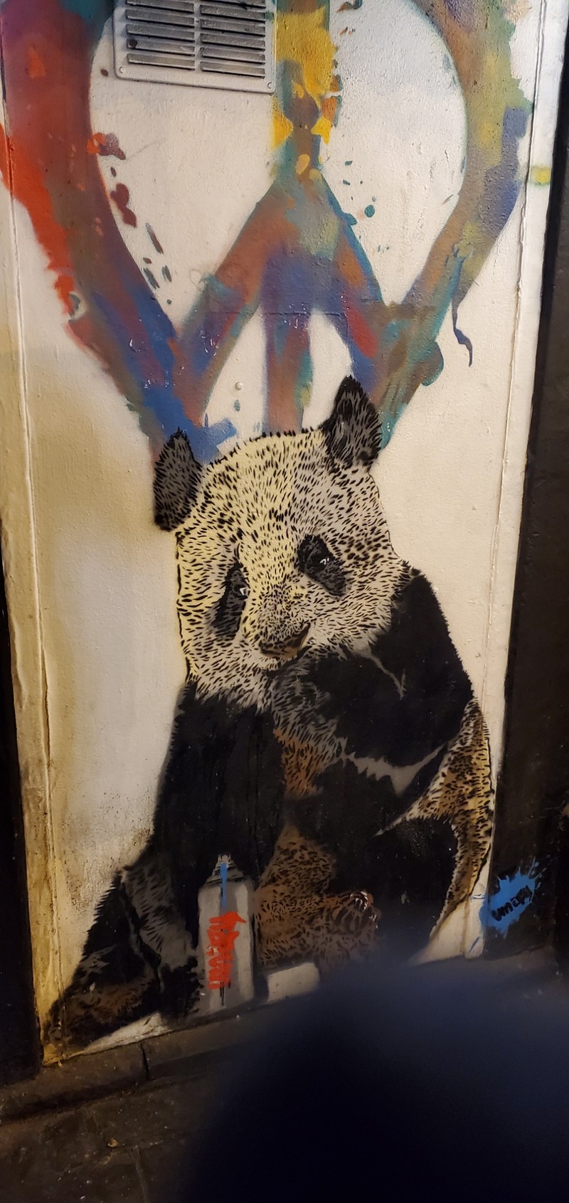 mural in London by artist Unify.