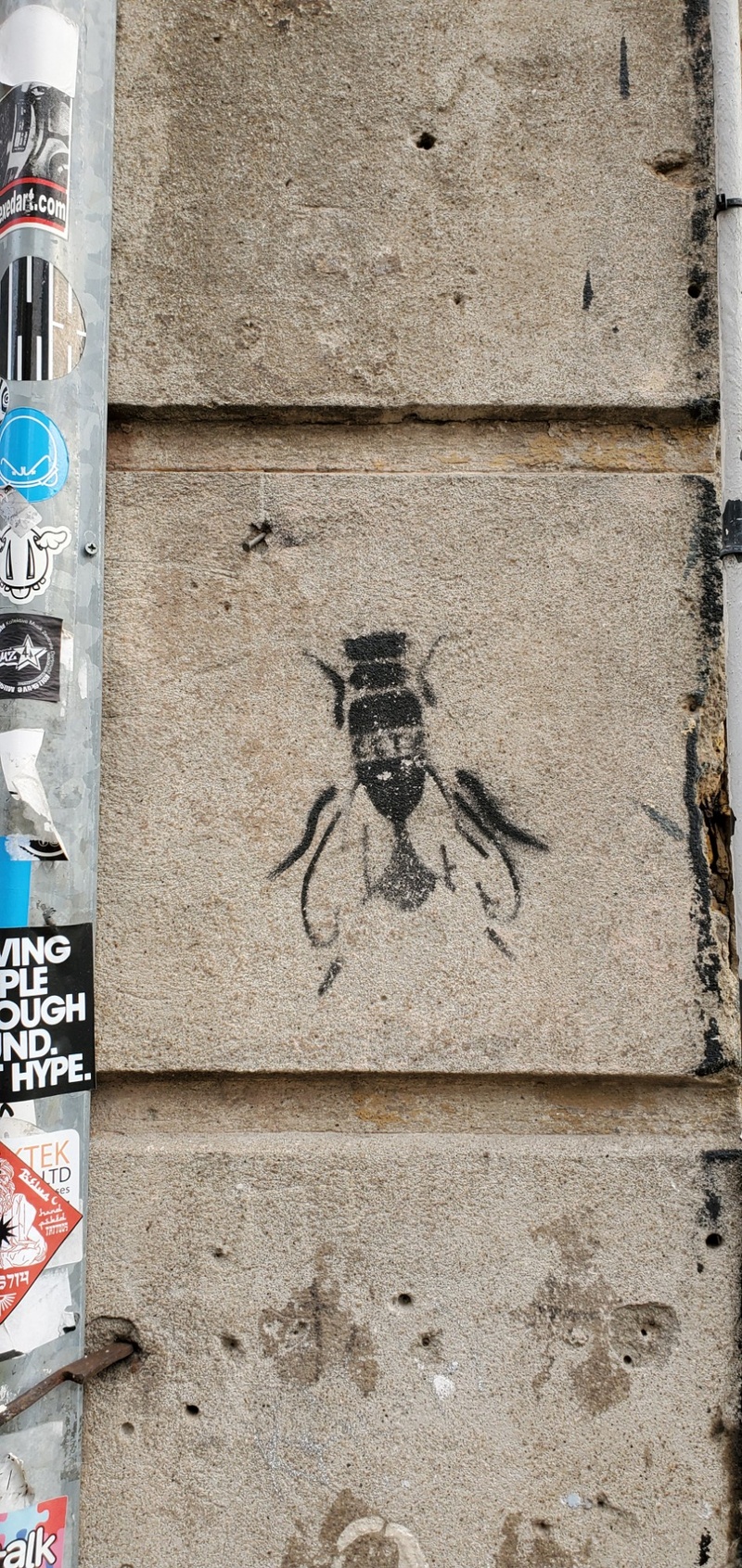 mural in London by artist unknown.