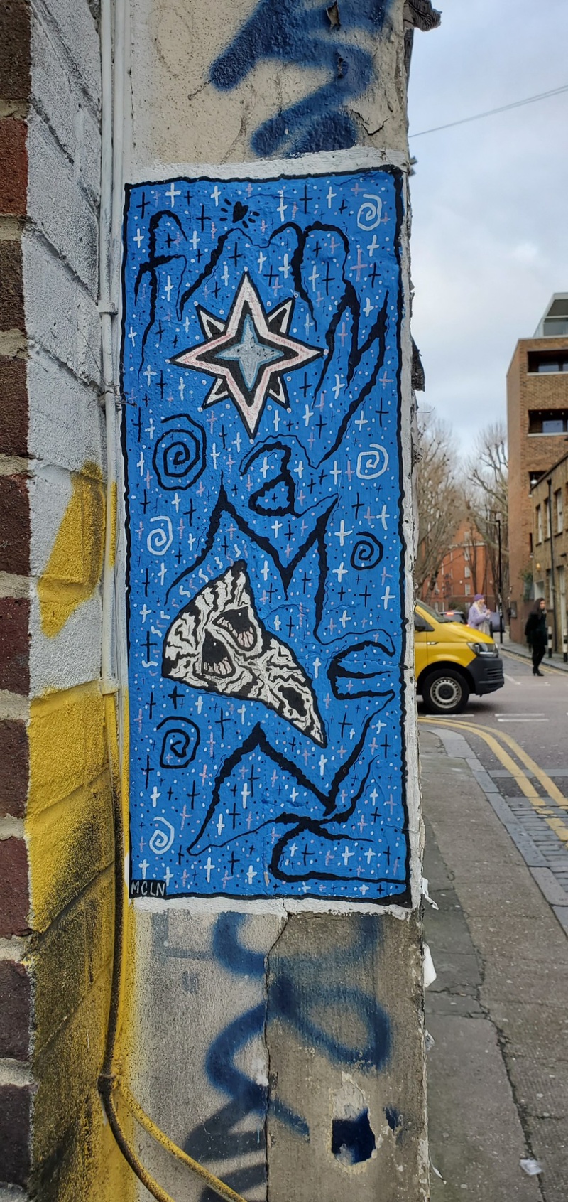 mural in London by artist MCLN.