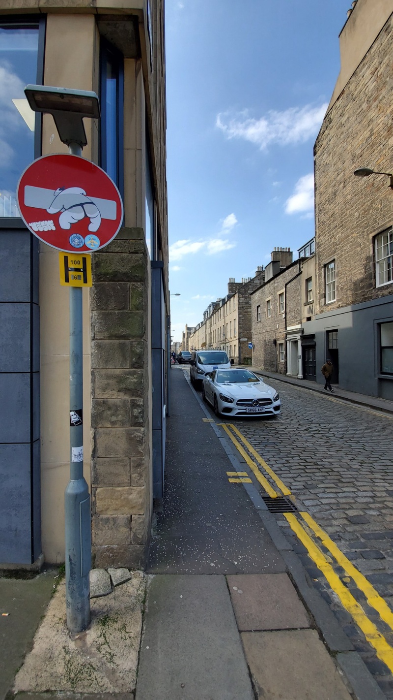 mural in by artist unknown.