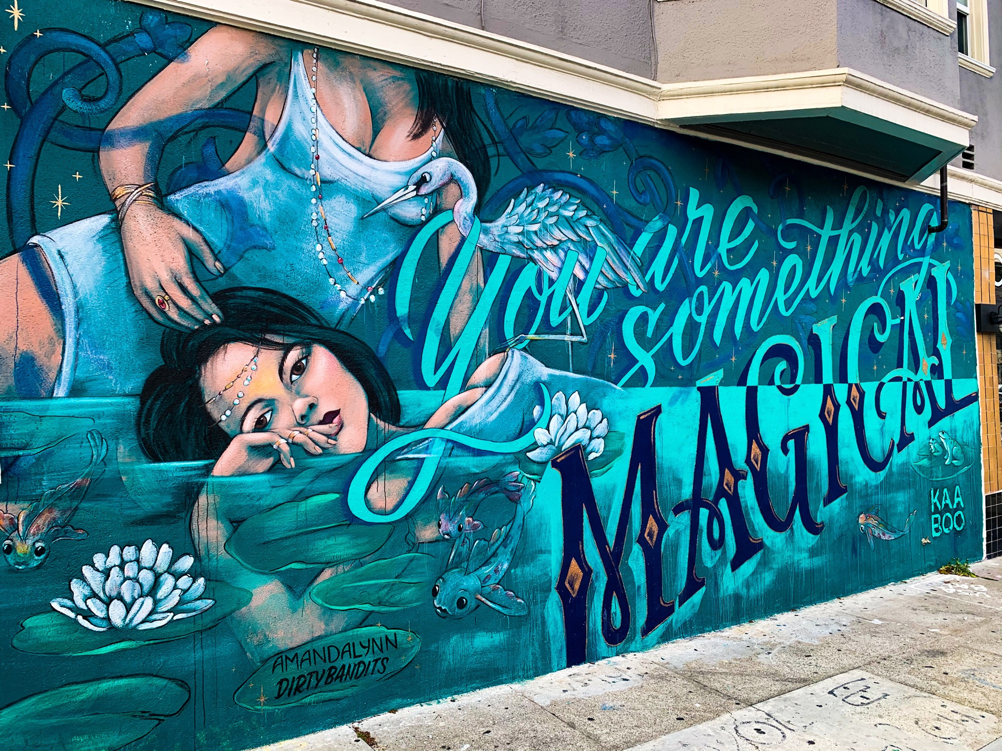 mural in San Francisco by artist Alynn Mags.