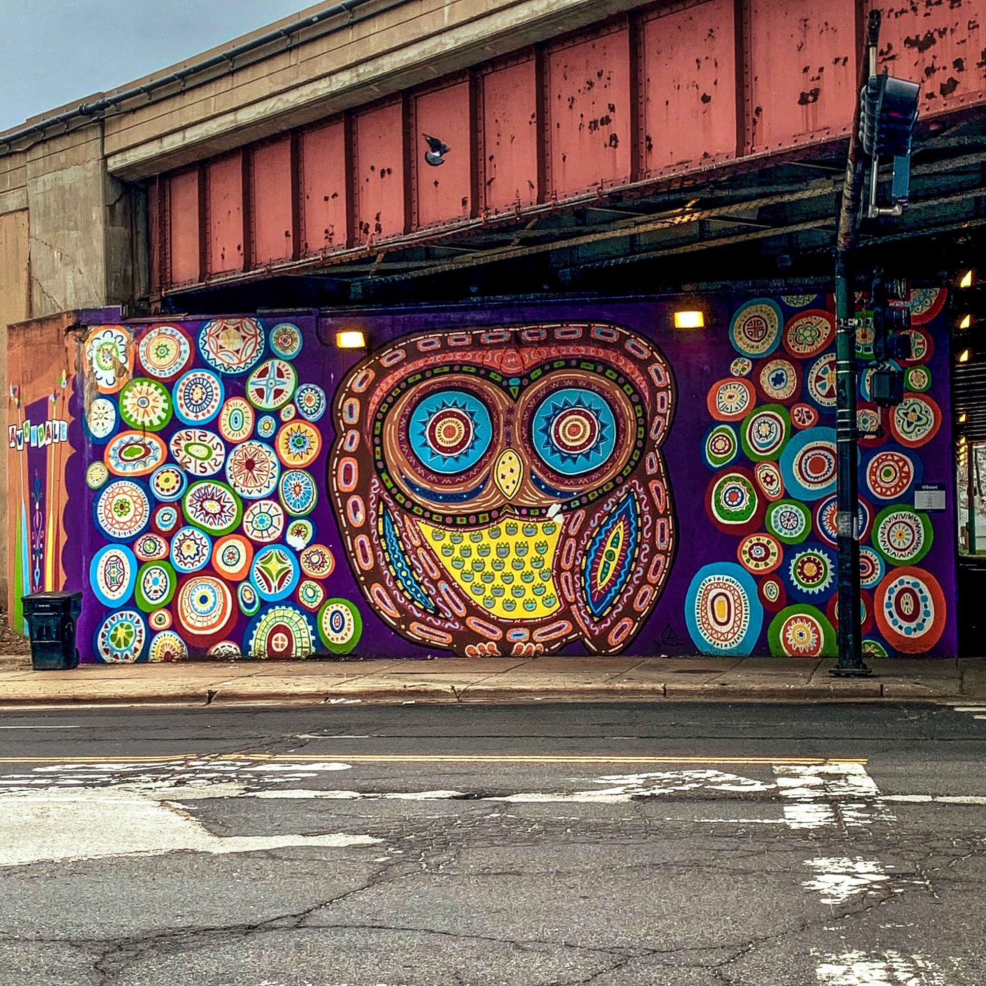 mural in Chicago by artist Tony Passero. Tagged: animals