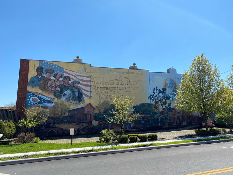 mural in Reynoldsburg by artist Curtis Goldstein.