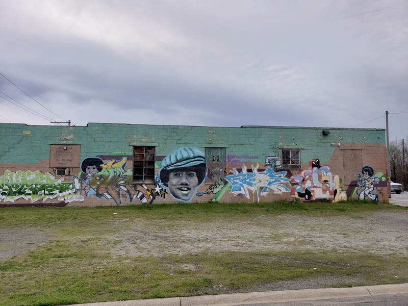 mural in Gary by artist unknown.