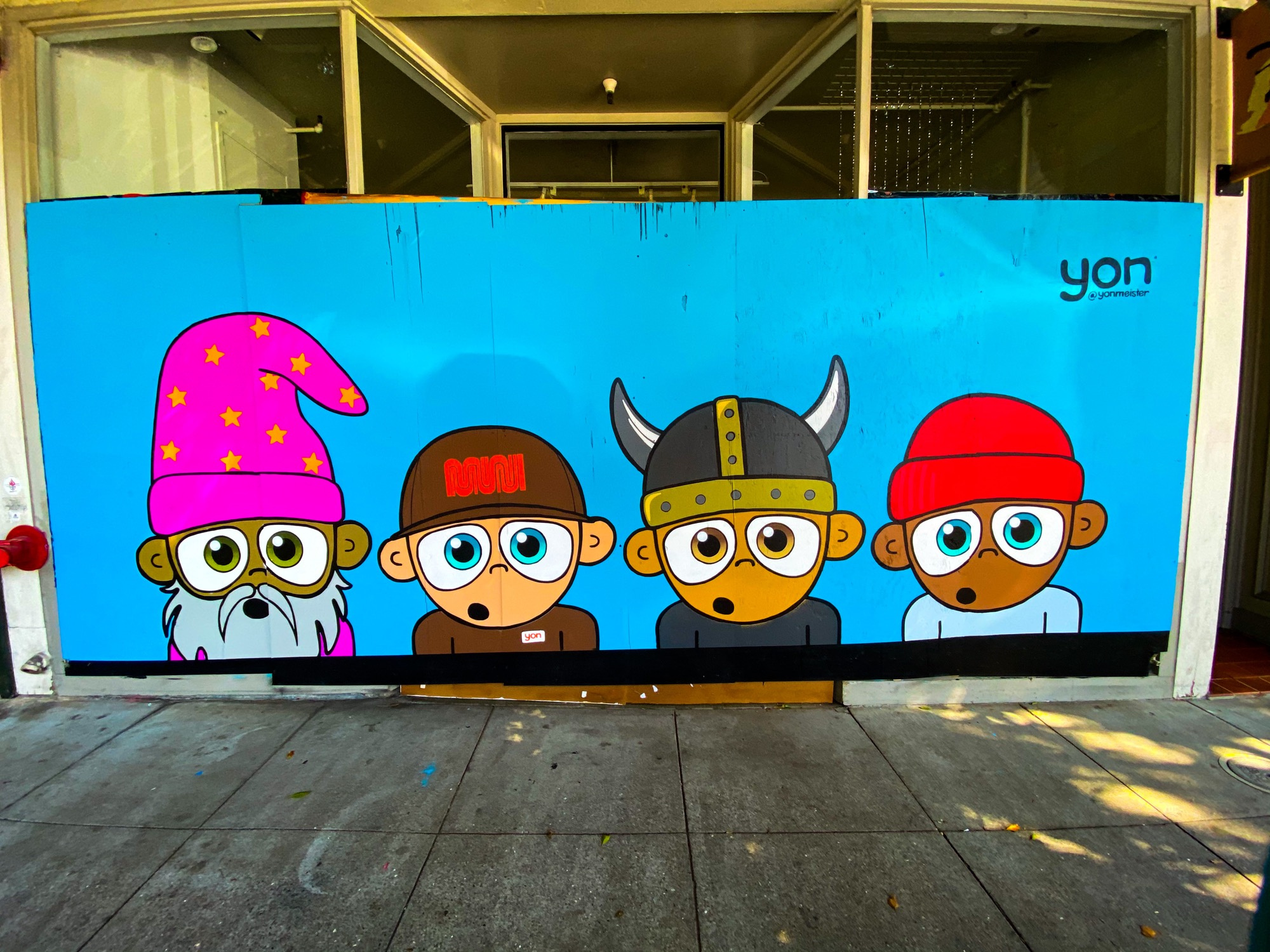 mural in San Francisco by artist Yon.