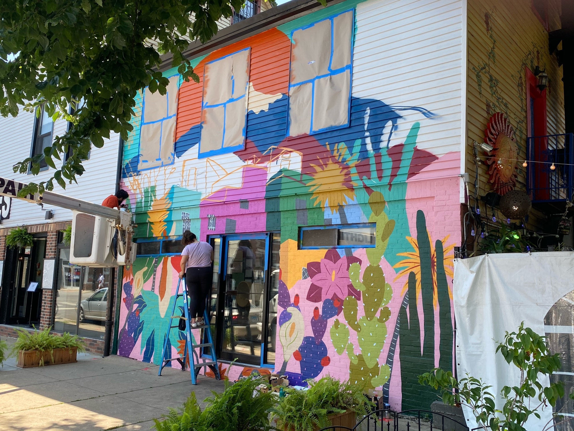 mural in Chicago by artist Sarita Garcia.