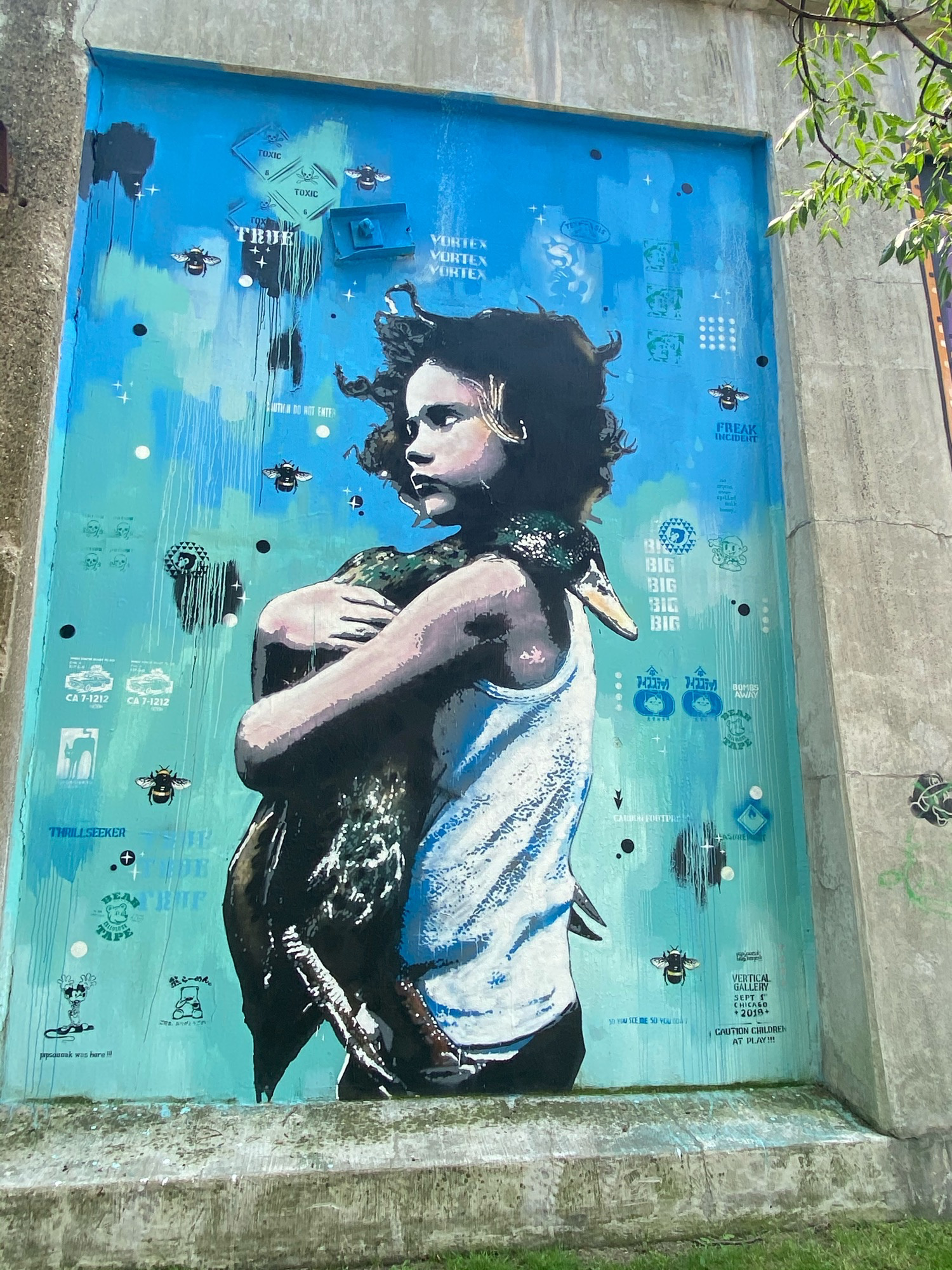 mural in Chicago by artist Pipsqueak.