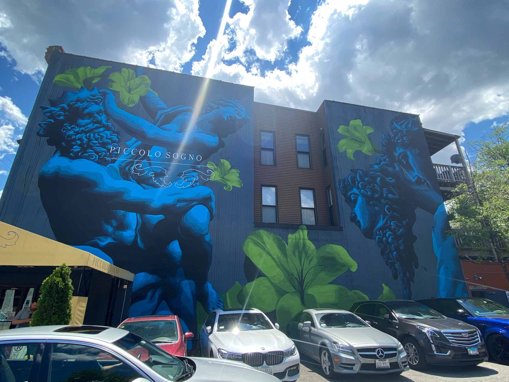 mural in Chicago by artist Eric Skotnes.