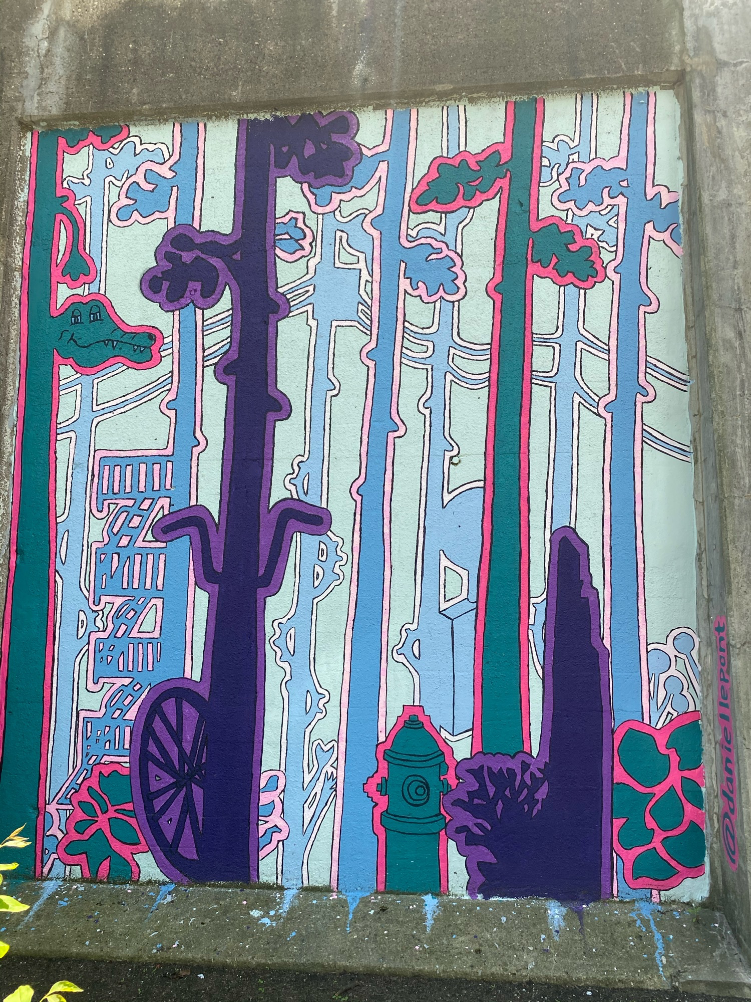 mural in Chicago by artist Danielle Pontarelli.