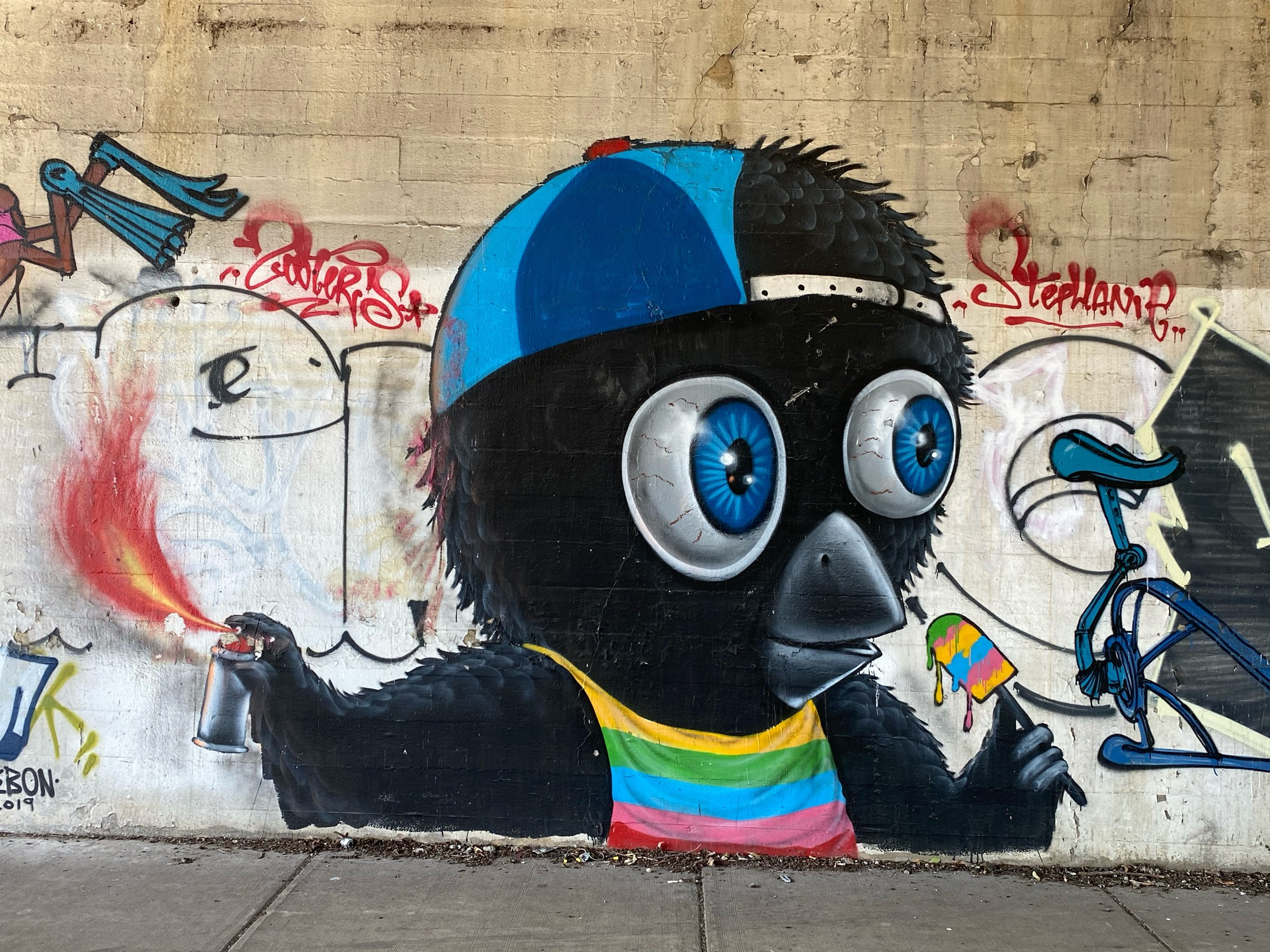 mural in Chicago by artist Mue Bon.