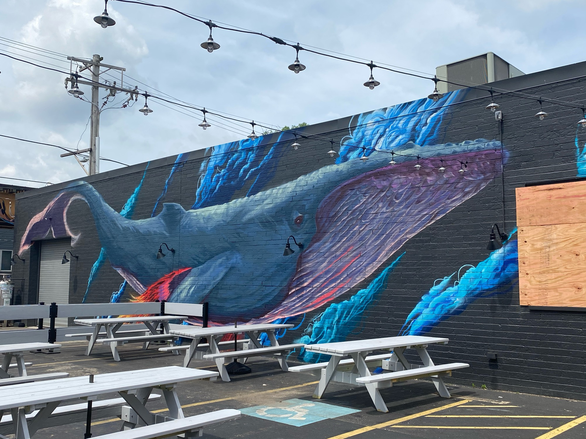 mural in Chicago by artist Czr Prz.