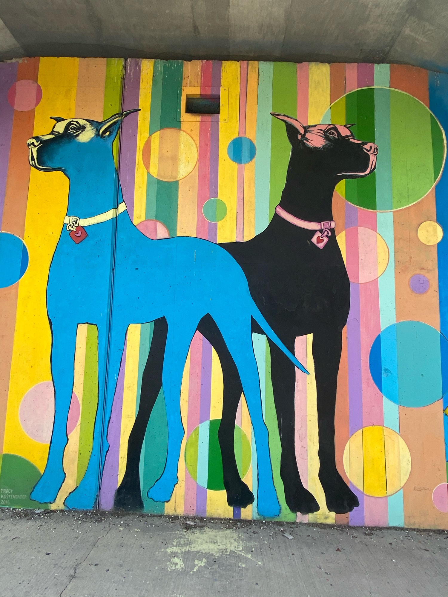 mural in Chicago by artist unknown.