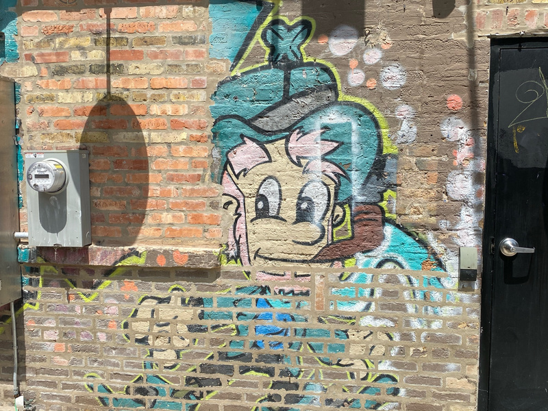 mural in Chicago by artist unknown.