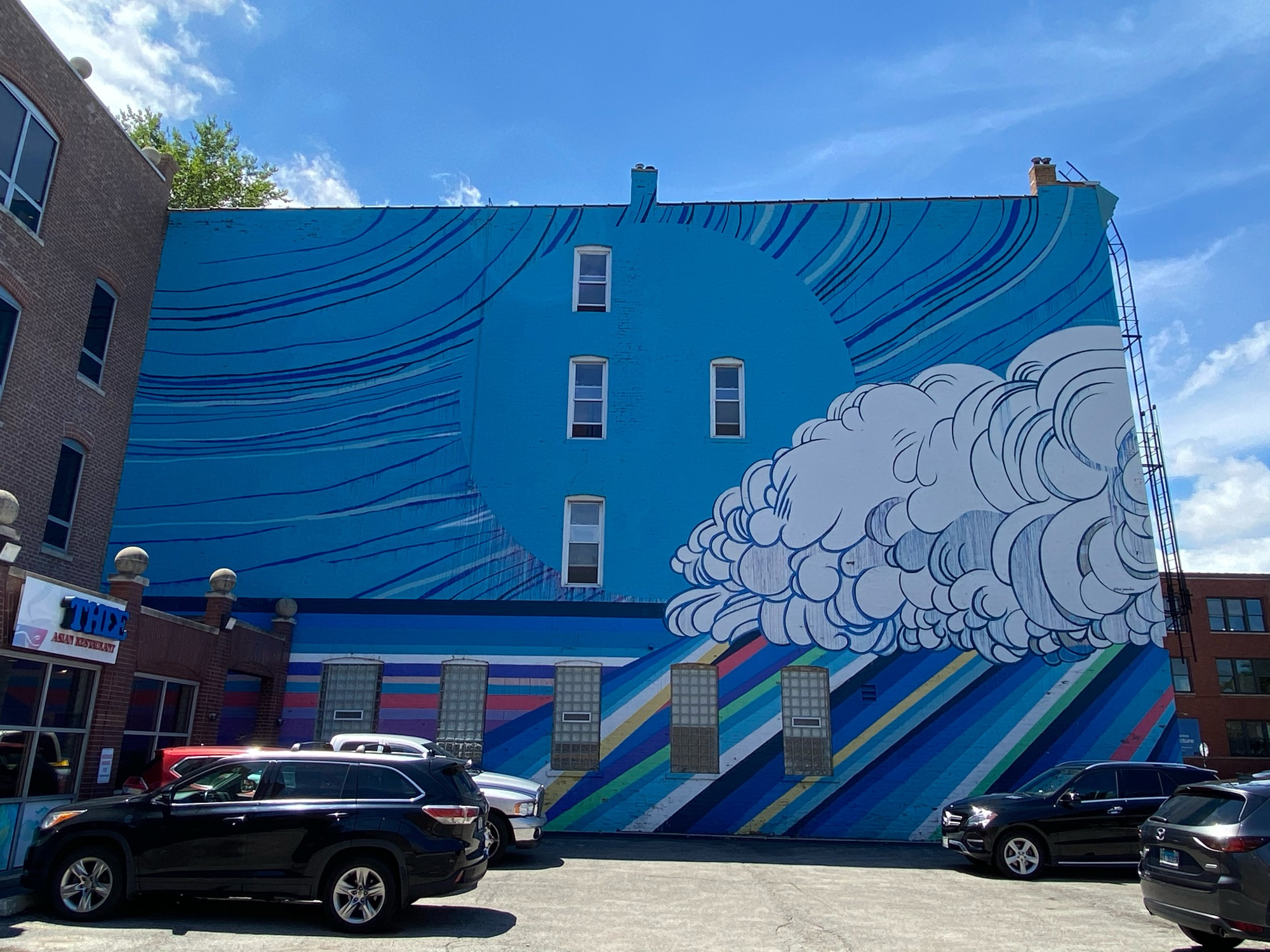 mural in Chicago by artist Joe Miller.