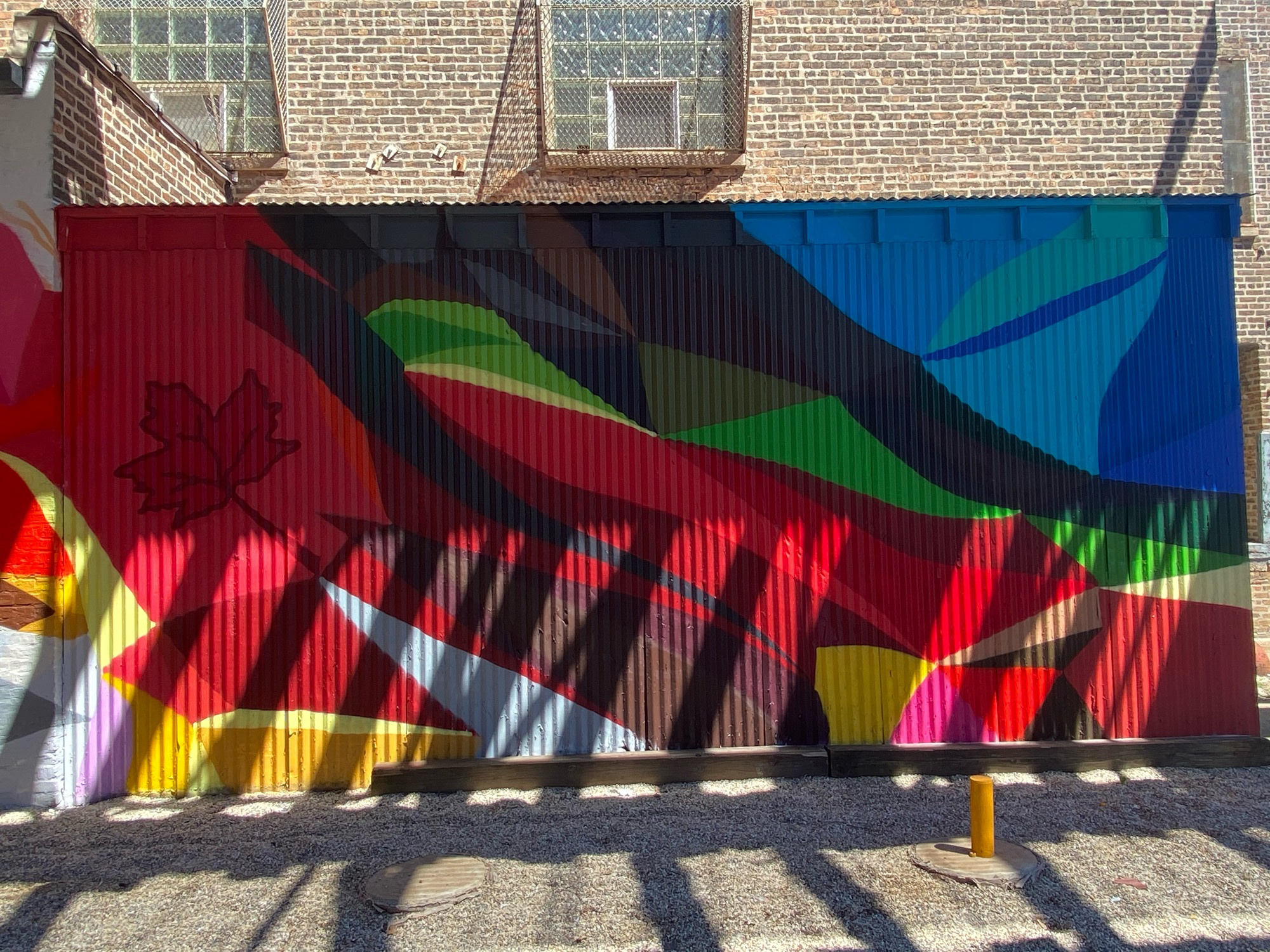 mural in Chicago by artist Mauricio Ramirez. Tagged: Lakeview Public Art Program
