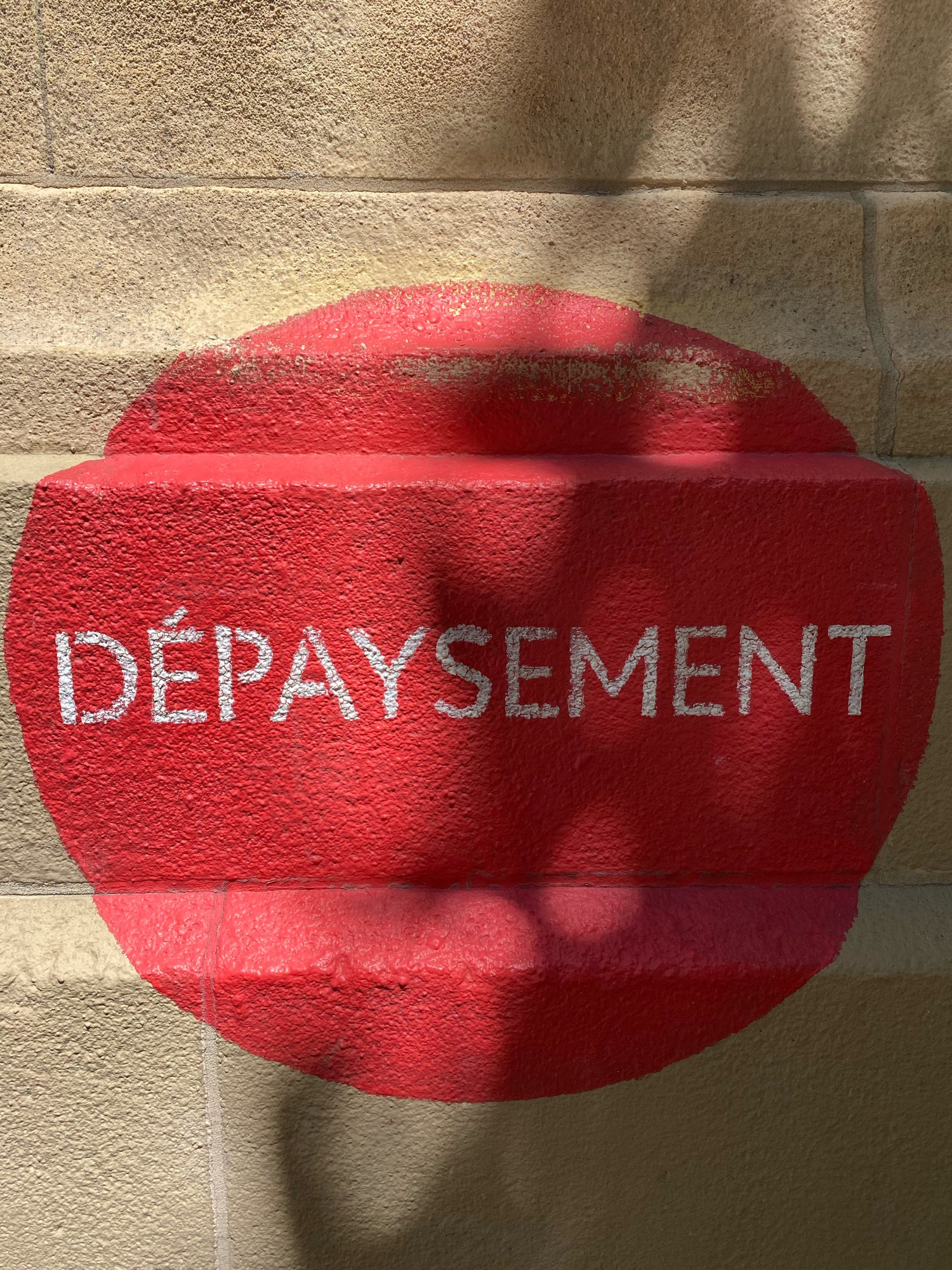 mural in Chicago by artist unknown.