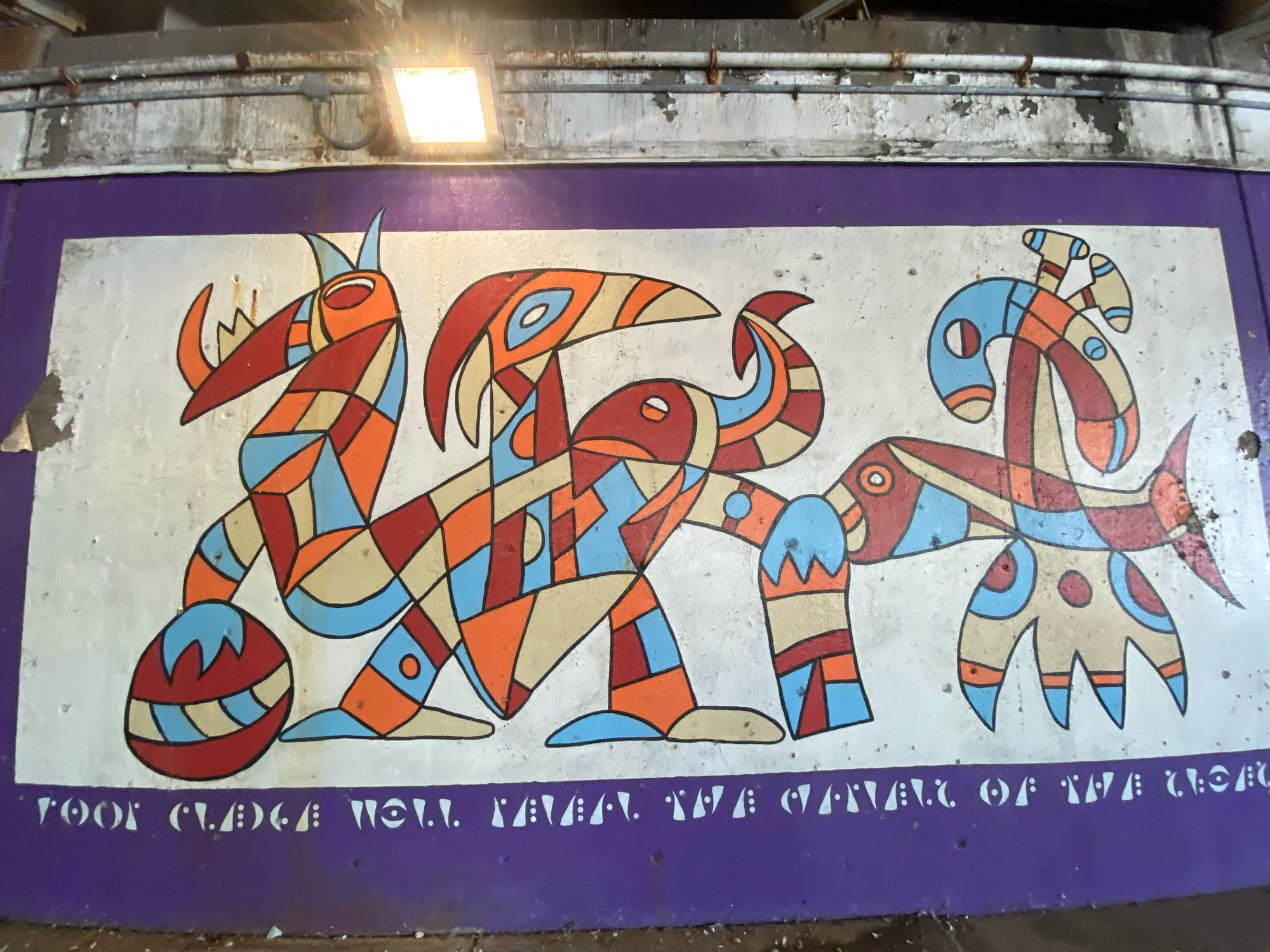 mural in Chicago by artist unknown.