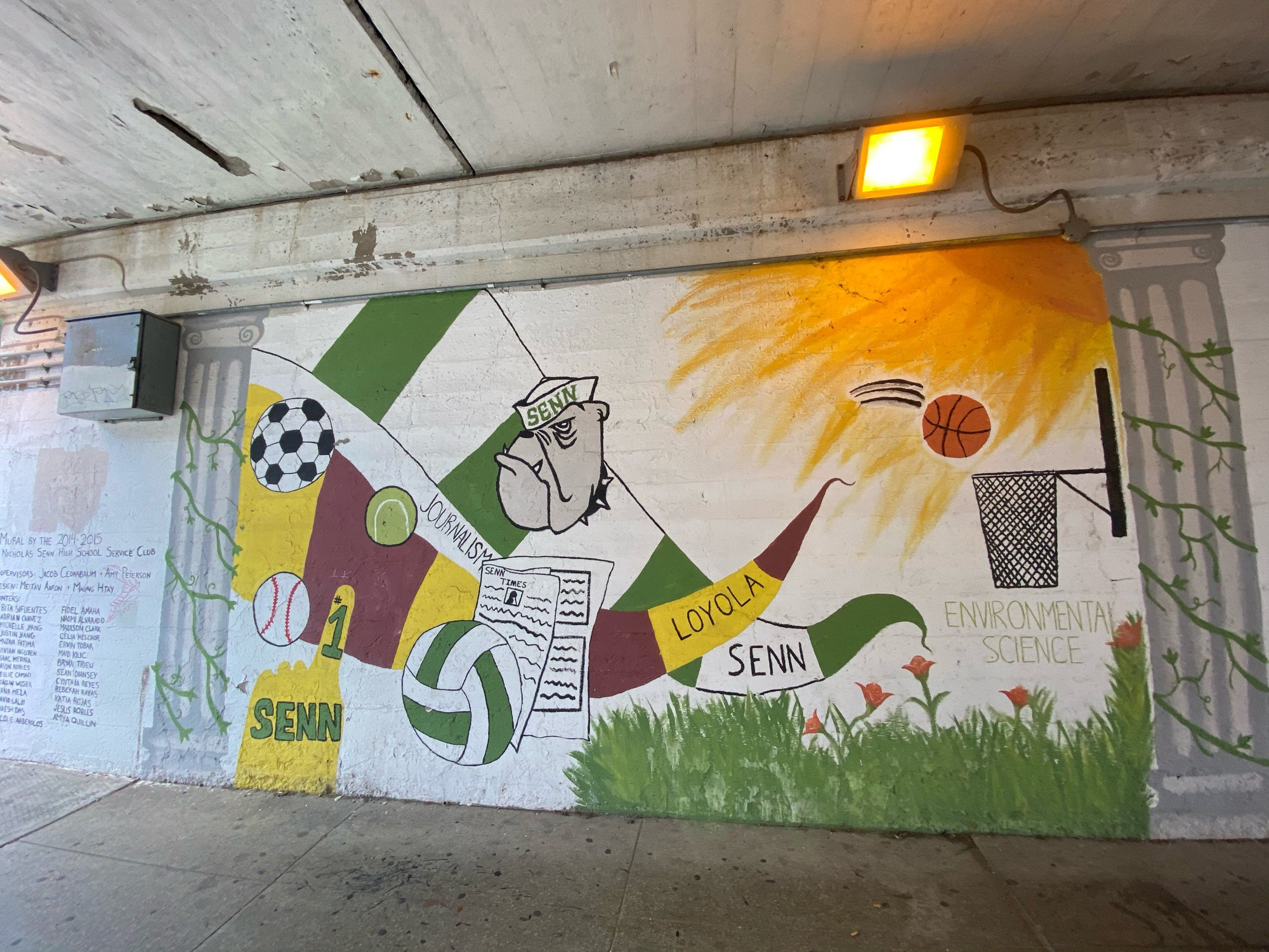 mural in Chicago by artist unknown.