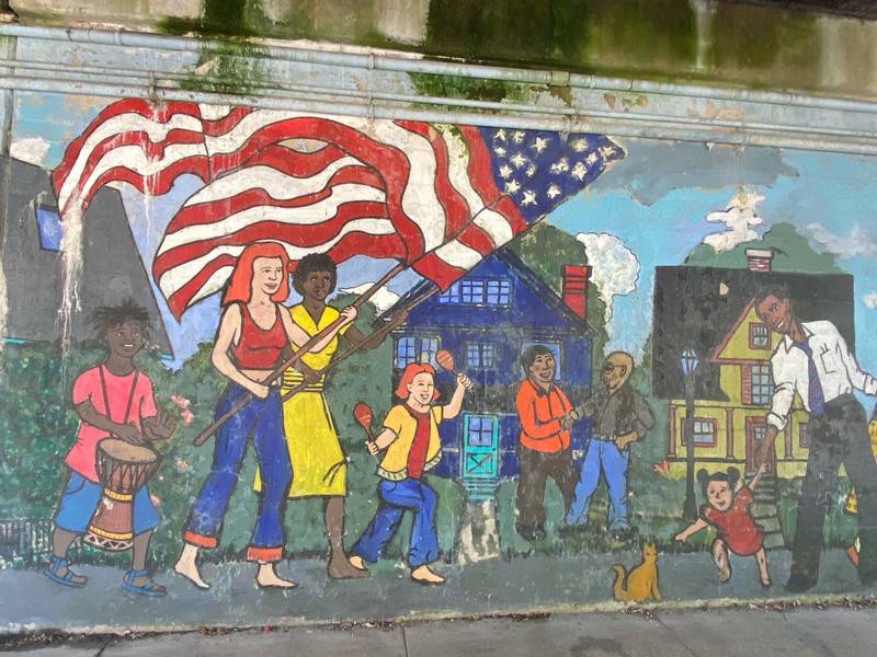 mural in Evanston by artist unknown.