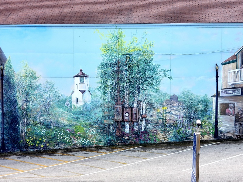 mural in Baileys Harbor by artist unknown.