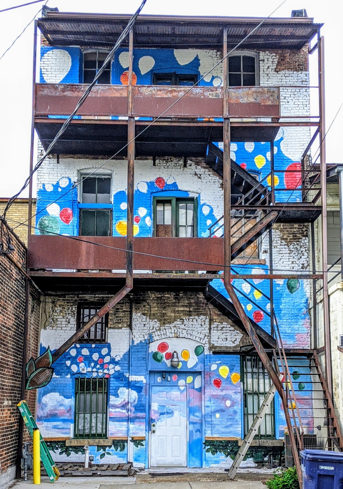 mural in Janesville by artist unknown.