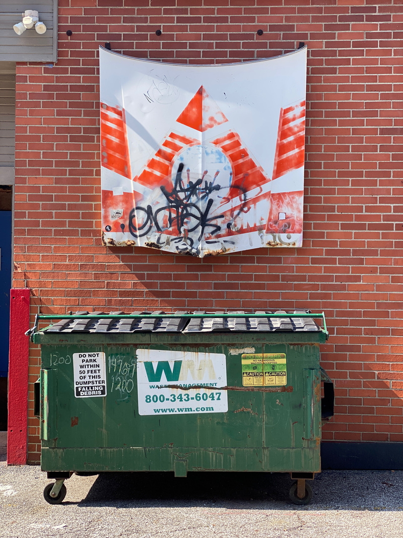 mural in Columbus by artist unknown.