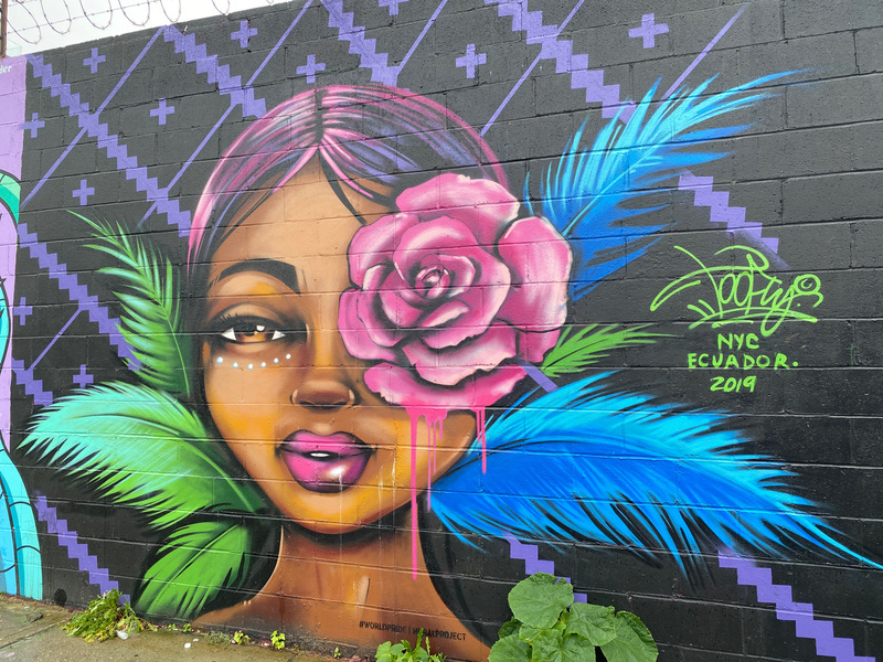 mural in Queens by artist unknown.