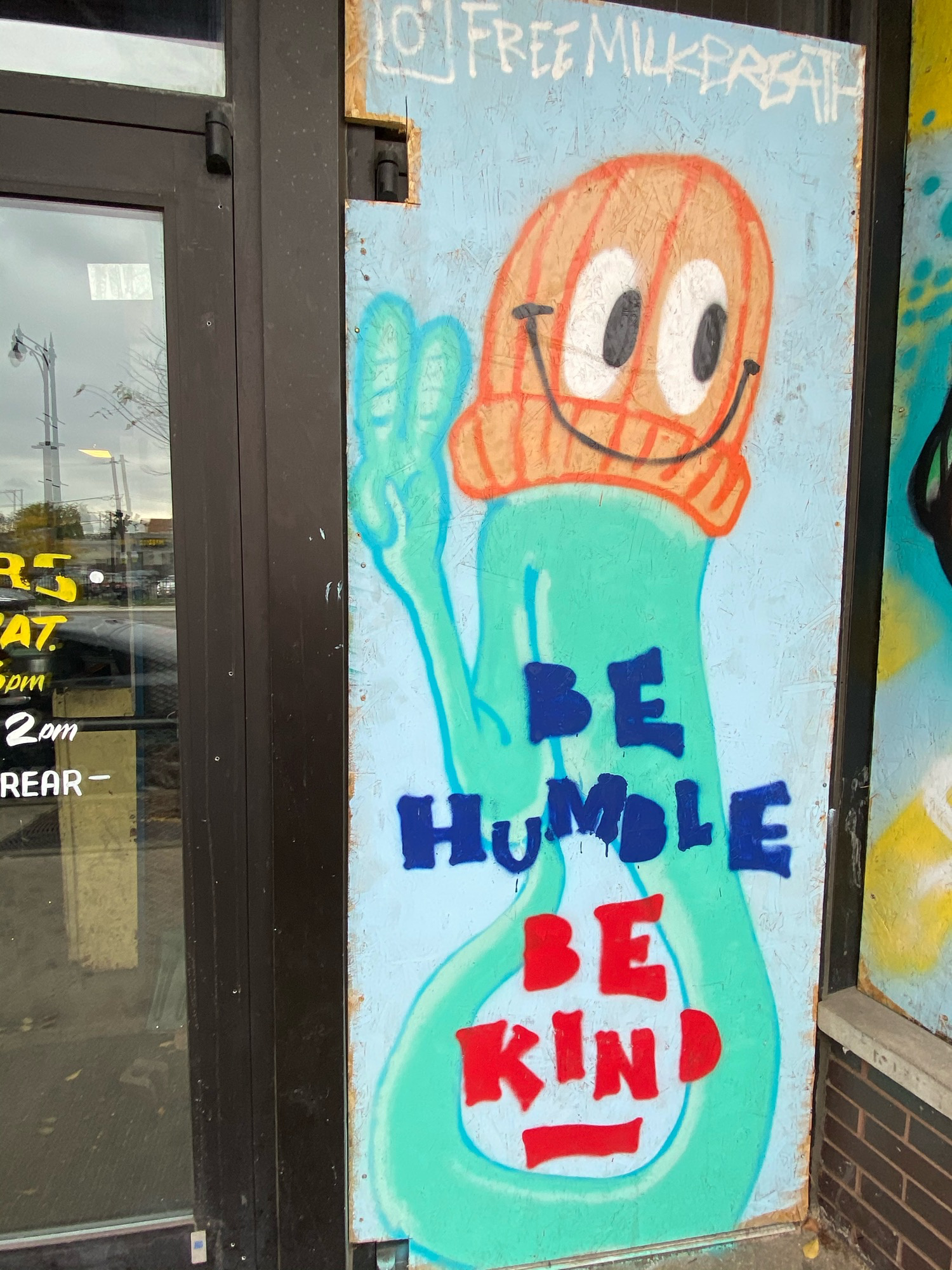 mural in Chicago by artist unknown.