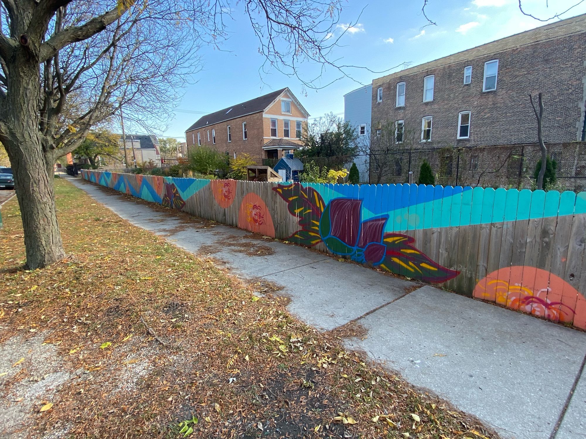 mural in Chicago by artist unknown.
