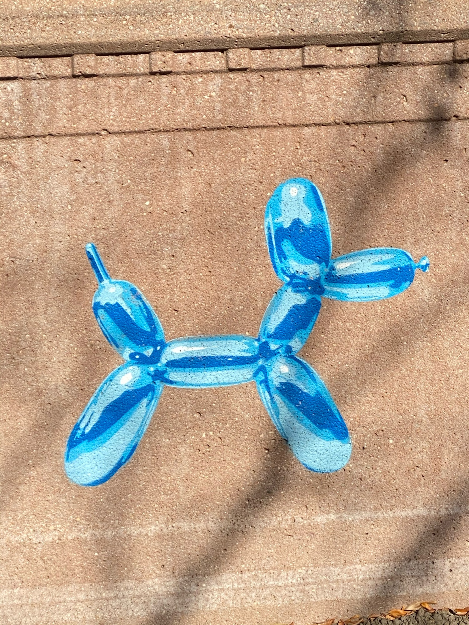 mural in Chicago by artist fnnch.