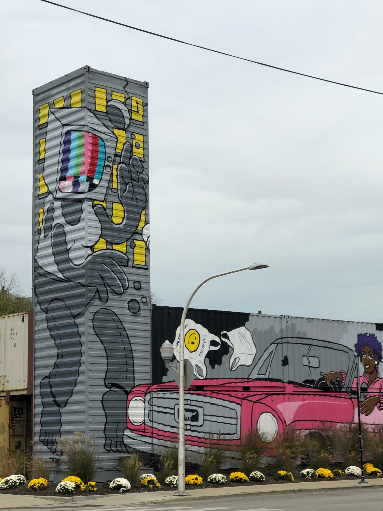 mural in Chicago by artist Mosher.