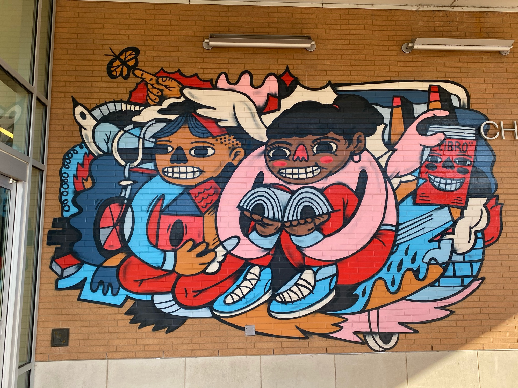 mural in Chicago by artist Sentrock.