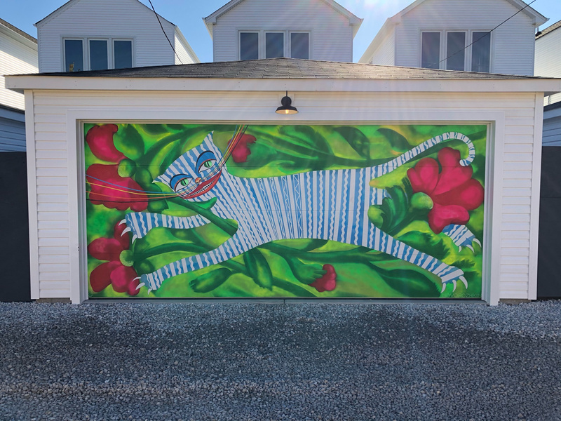 mural in Chicago by artist unknown.