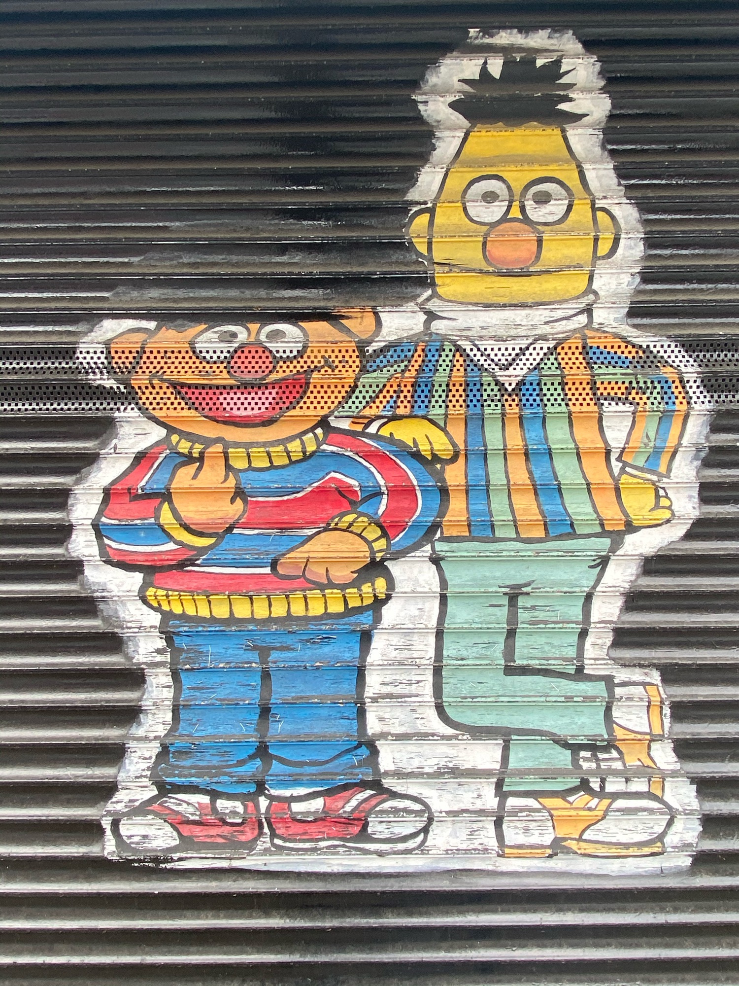 mural in Chicago by artist unknown.