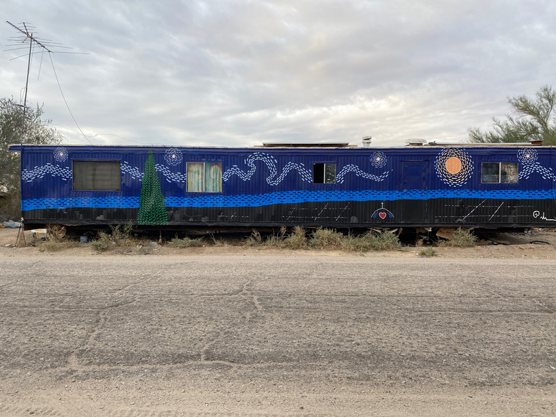 mural in Niland by artist unknown.