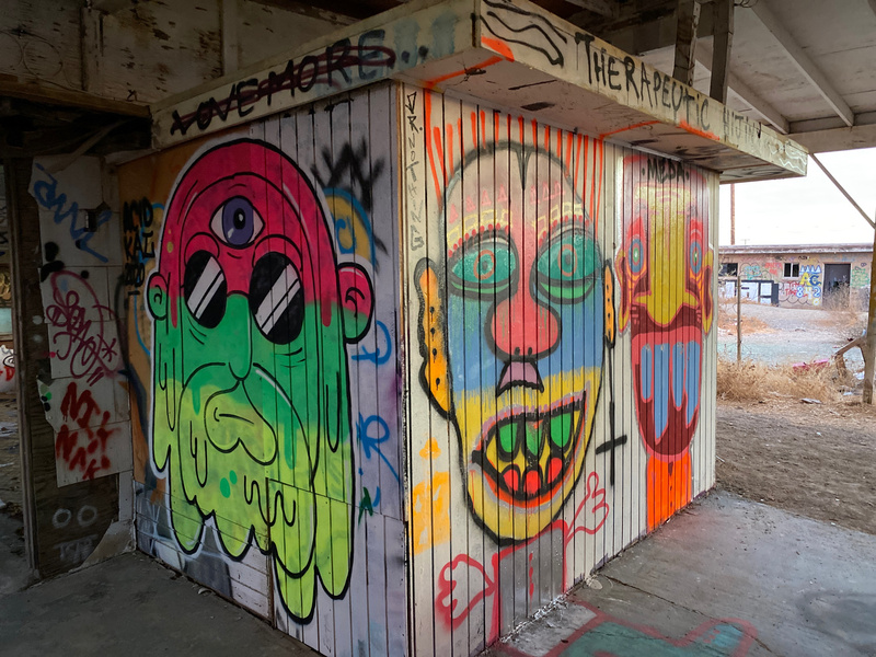 mural in Niland by artist unknown.