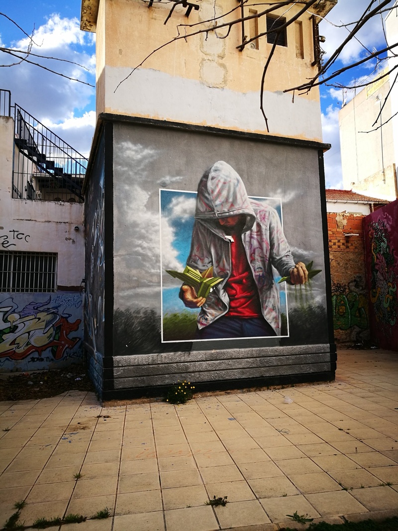 mural in Orihuela by artist unknown.