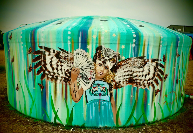 mural in Dripping Springs by artist Niz.