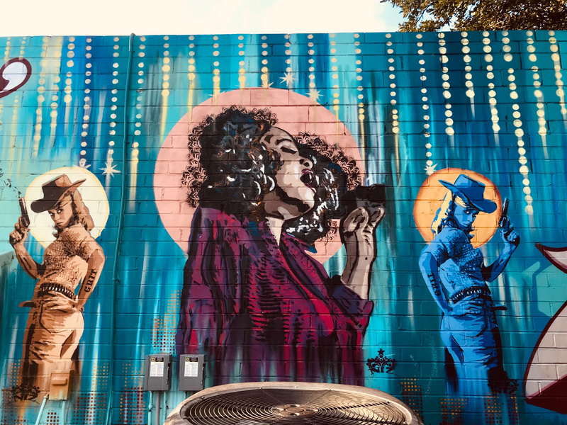 mural in Austin by artist Niz.