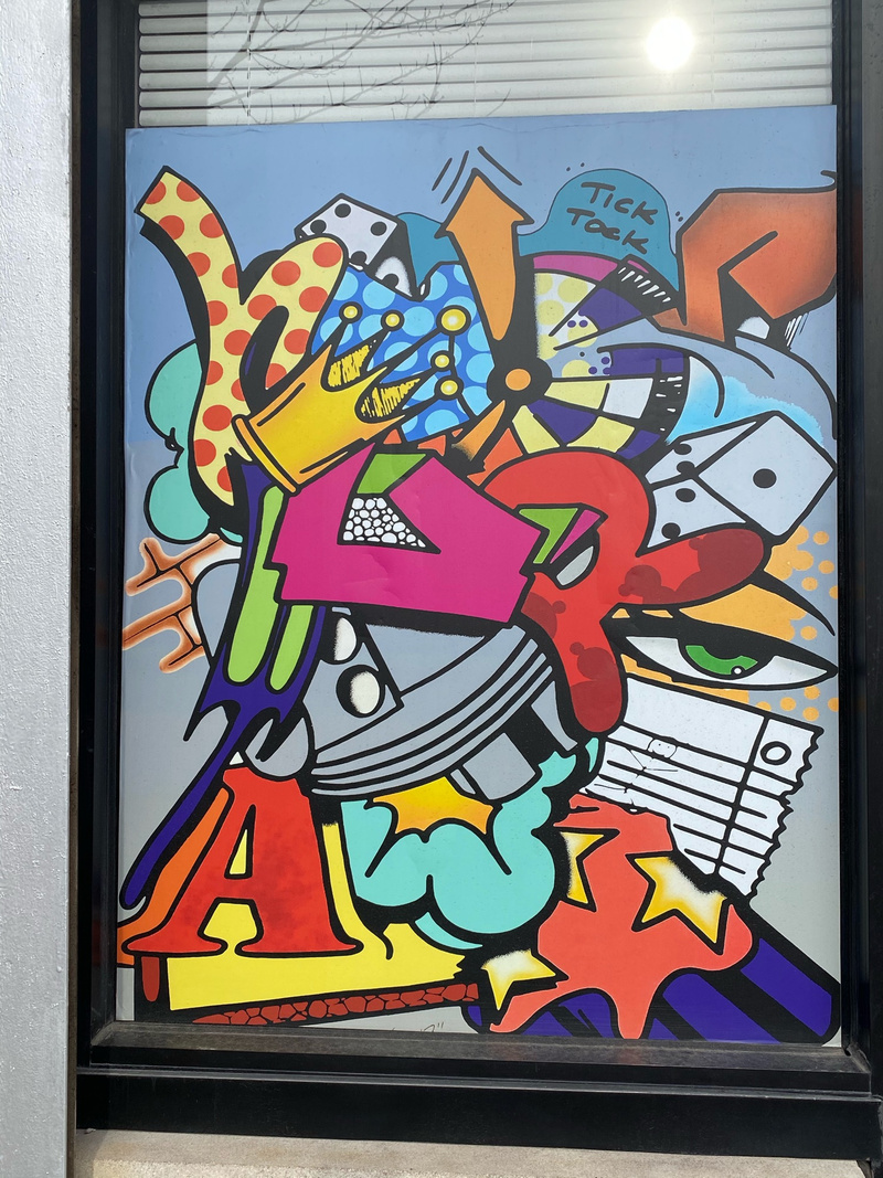 mural in Chicago by artist unknown.