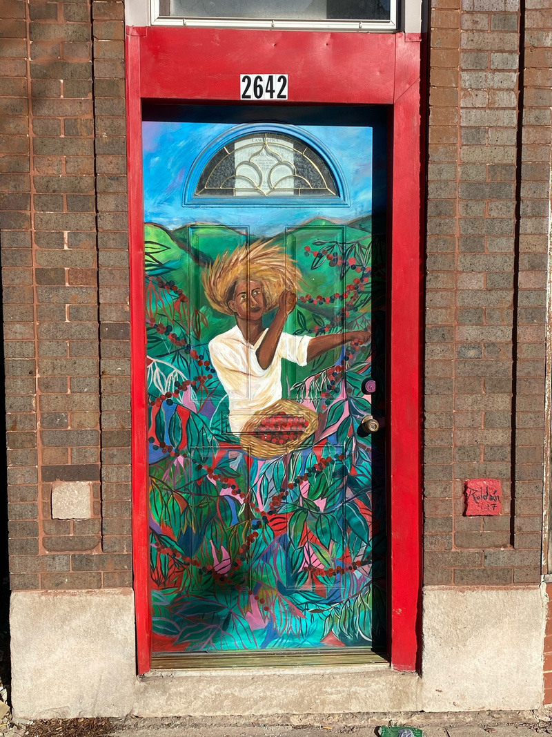 mural in Chicago by artist unknown.