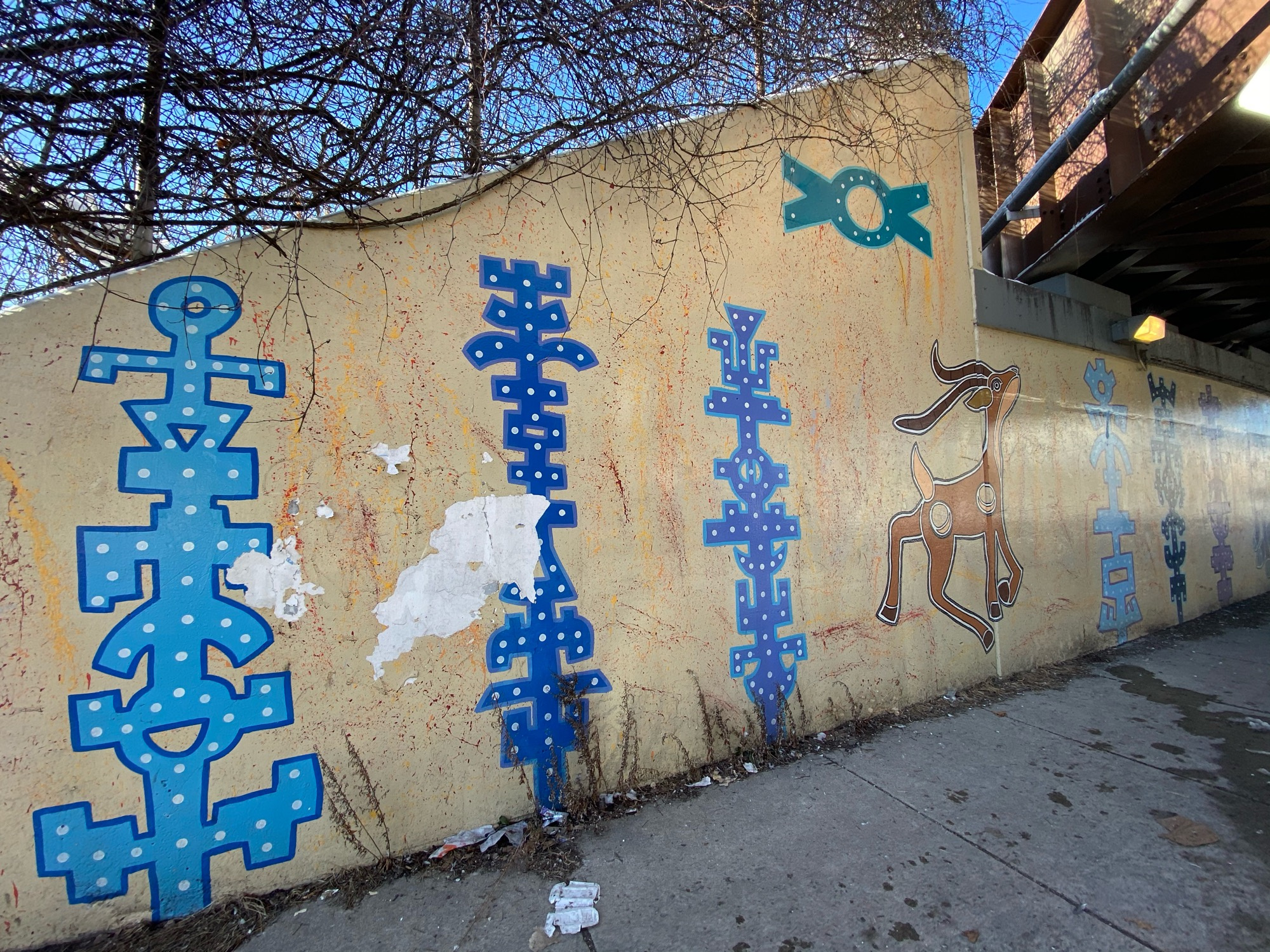 mural in Chicago by artist Tony Passero.
